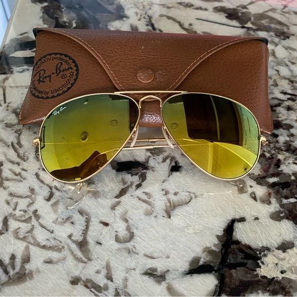 Rayban Aviators - Picture 2 of 5